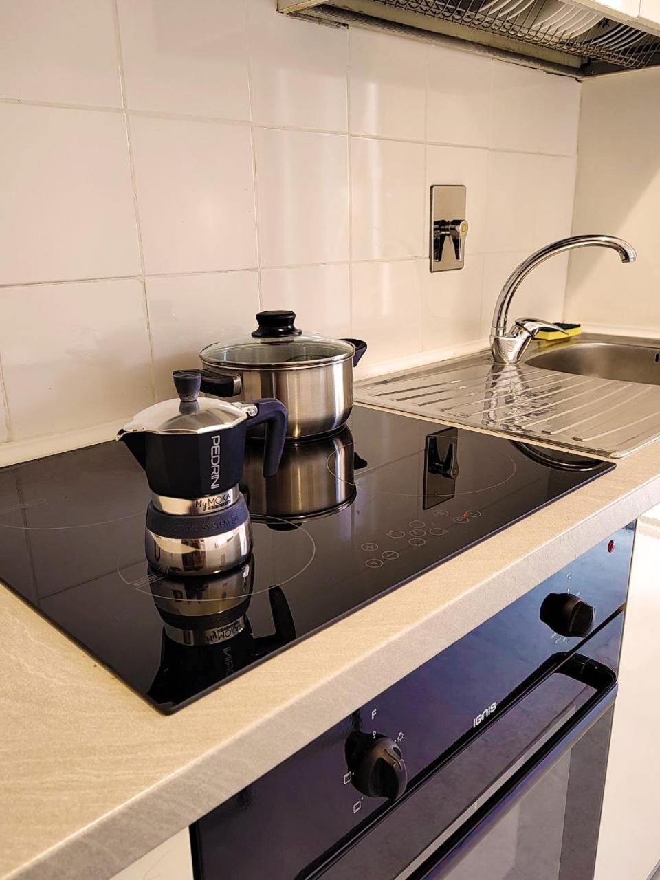 Vivirome - 2 Bedrooms Apartment - San Giovanni 外观 照片