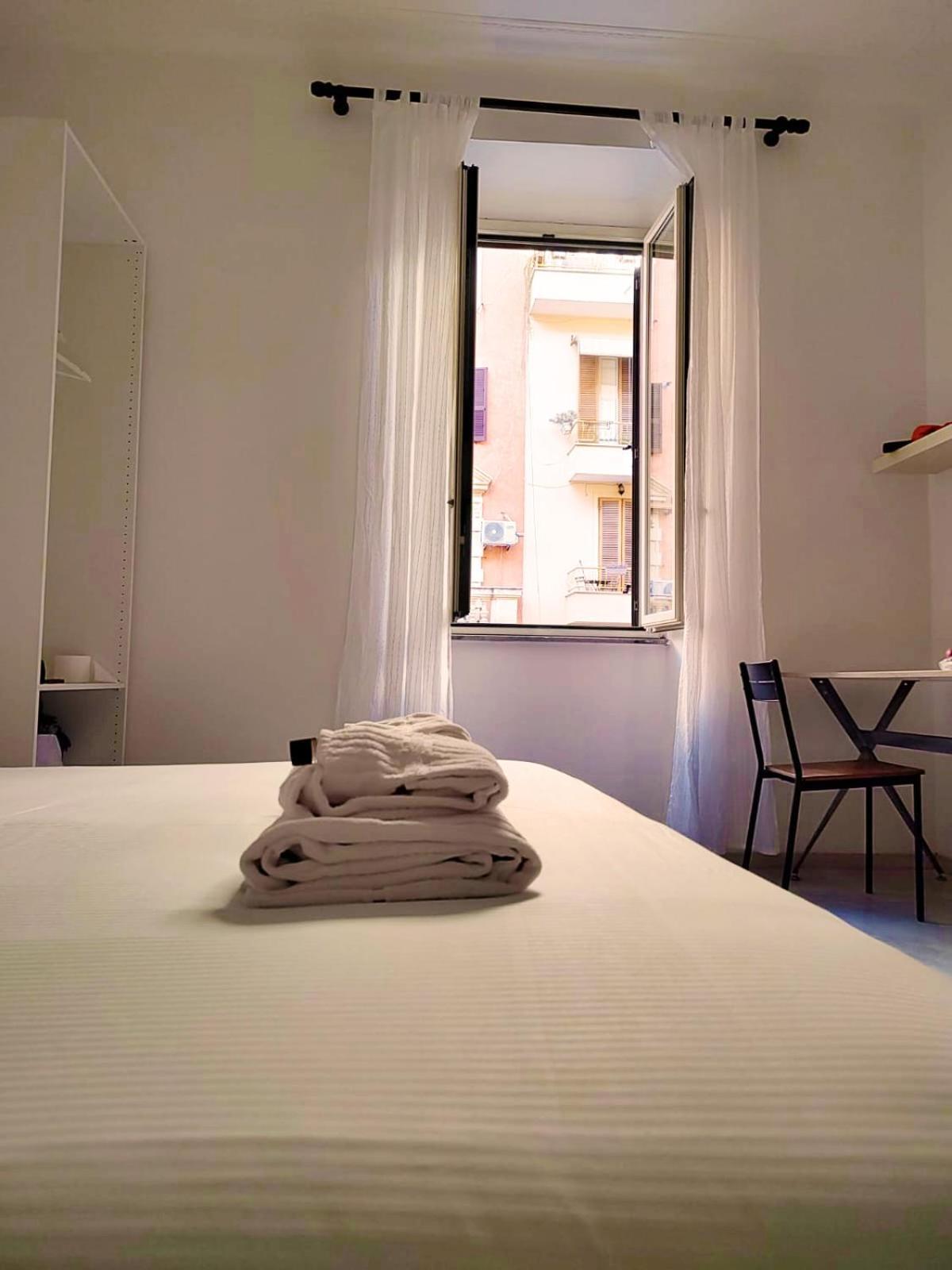 Vivirome - 2 Bedrooms Apartment - San Giovanni 外观 照片