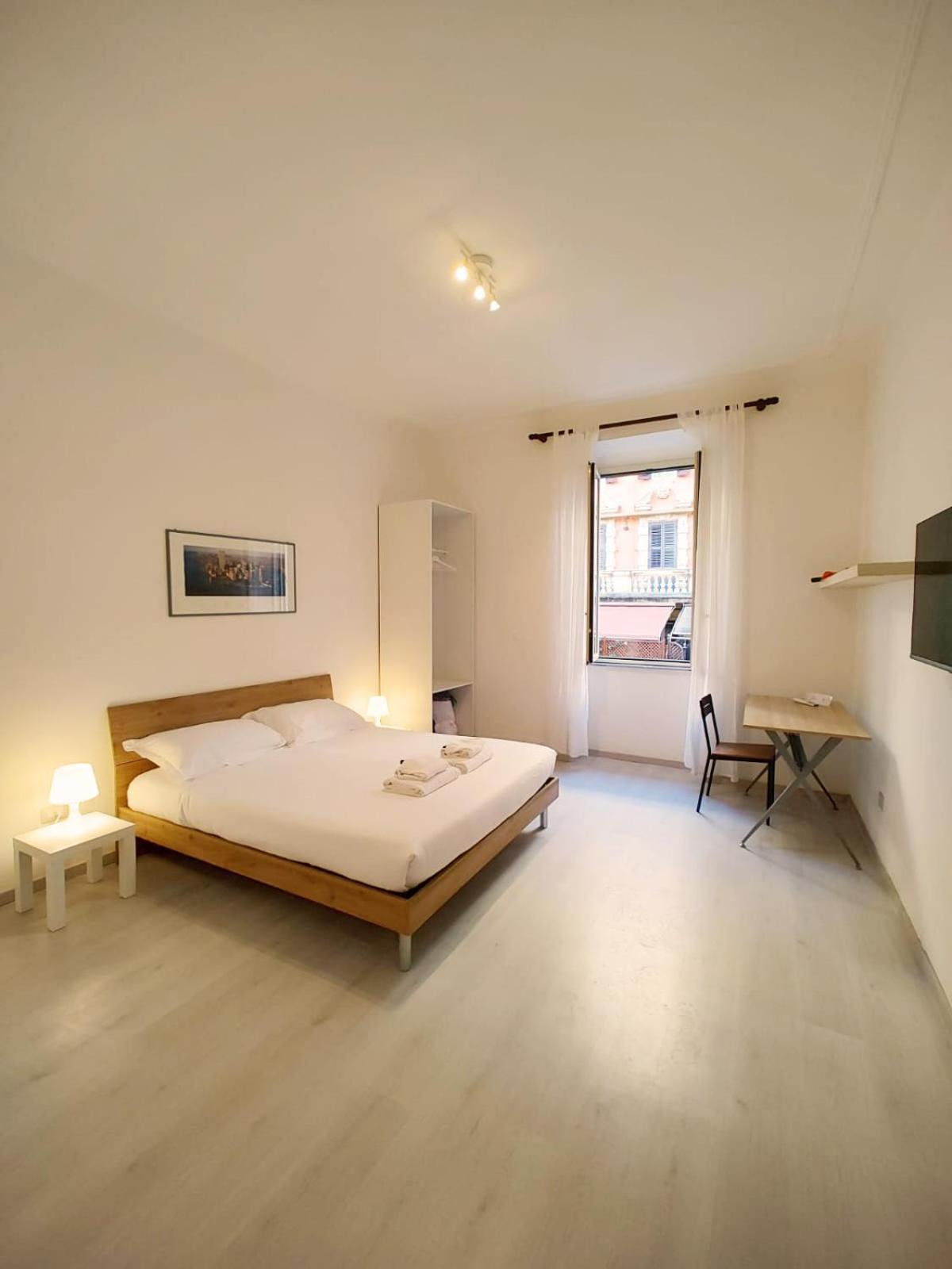 Vivirome - 2 Bedrooms Apartment - San Giovanni 外观 照片