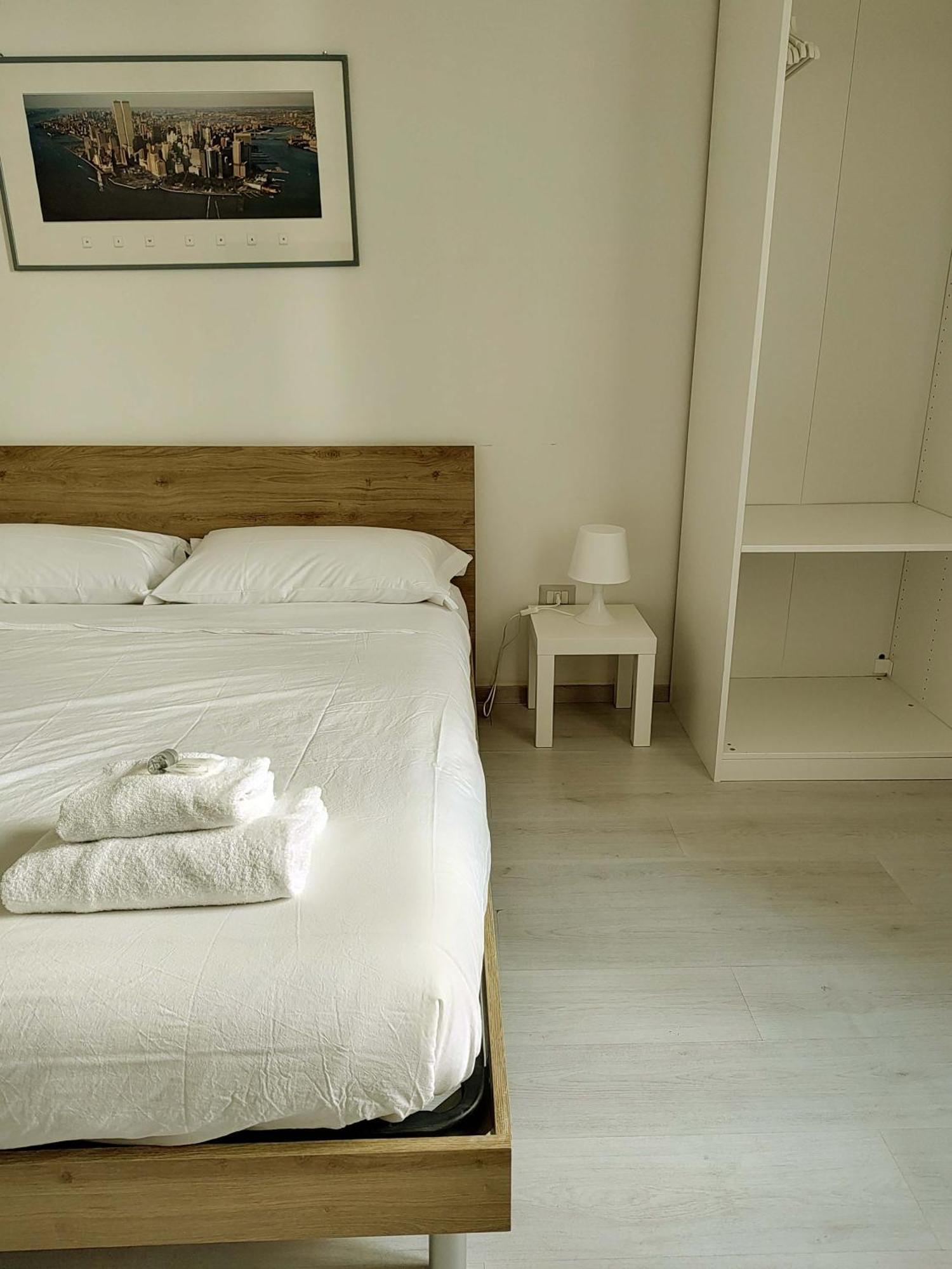 Vivirome - 2 Bedrooms Apartment - San Giovanni 外观 照片